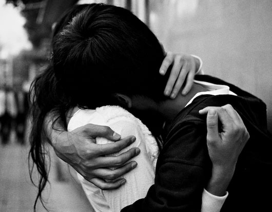 Quero estar em seus braços